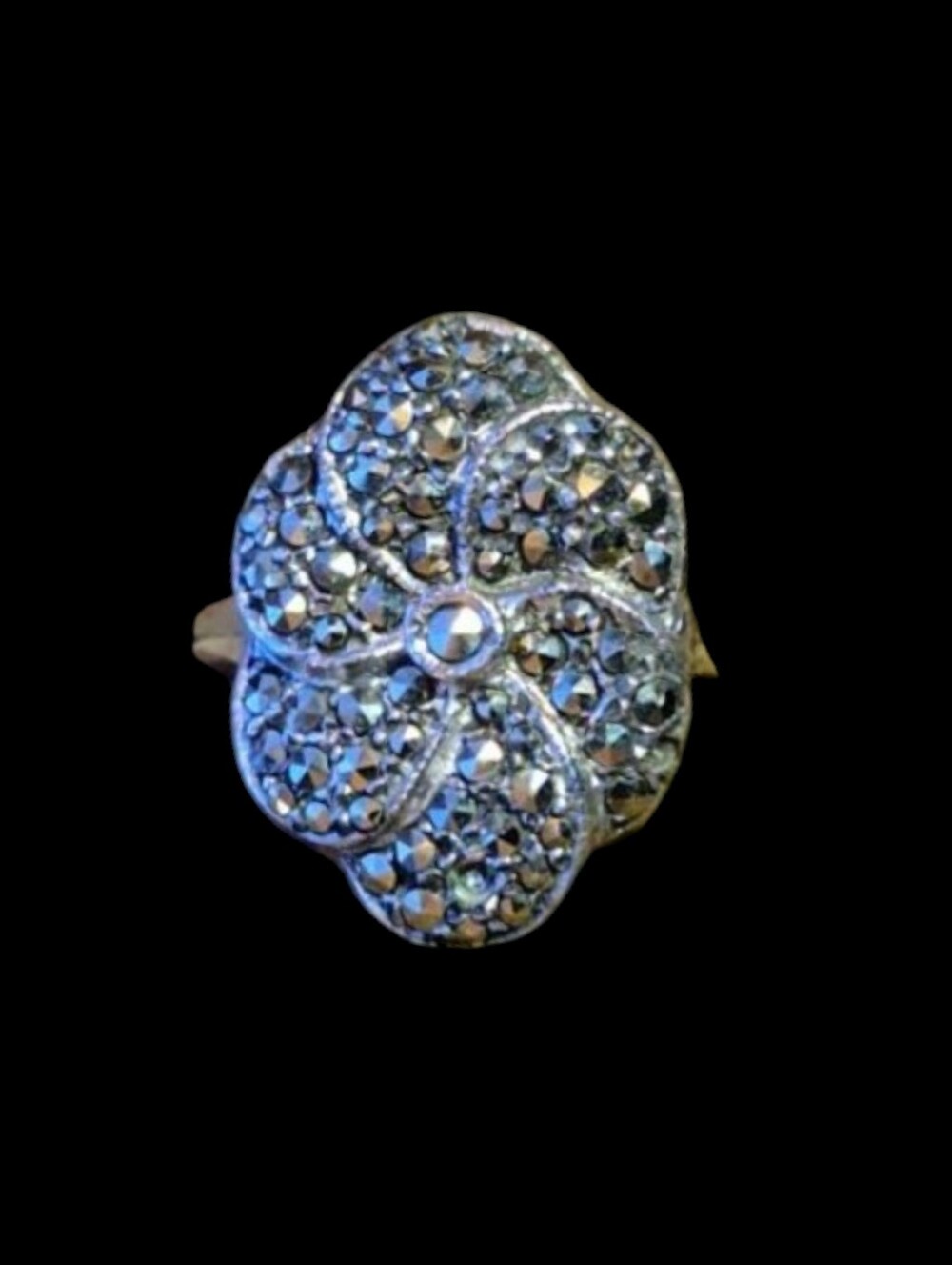 Vintage Authentic Silver Flower Ring Marcasite.
